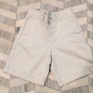 Boys Vineyard Vines khaki shorts